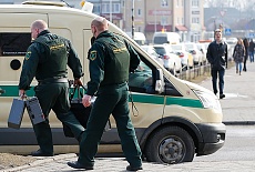 Россияне снова выбирают наличные